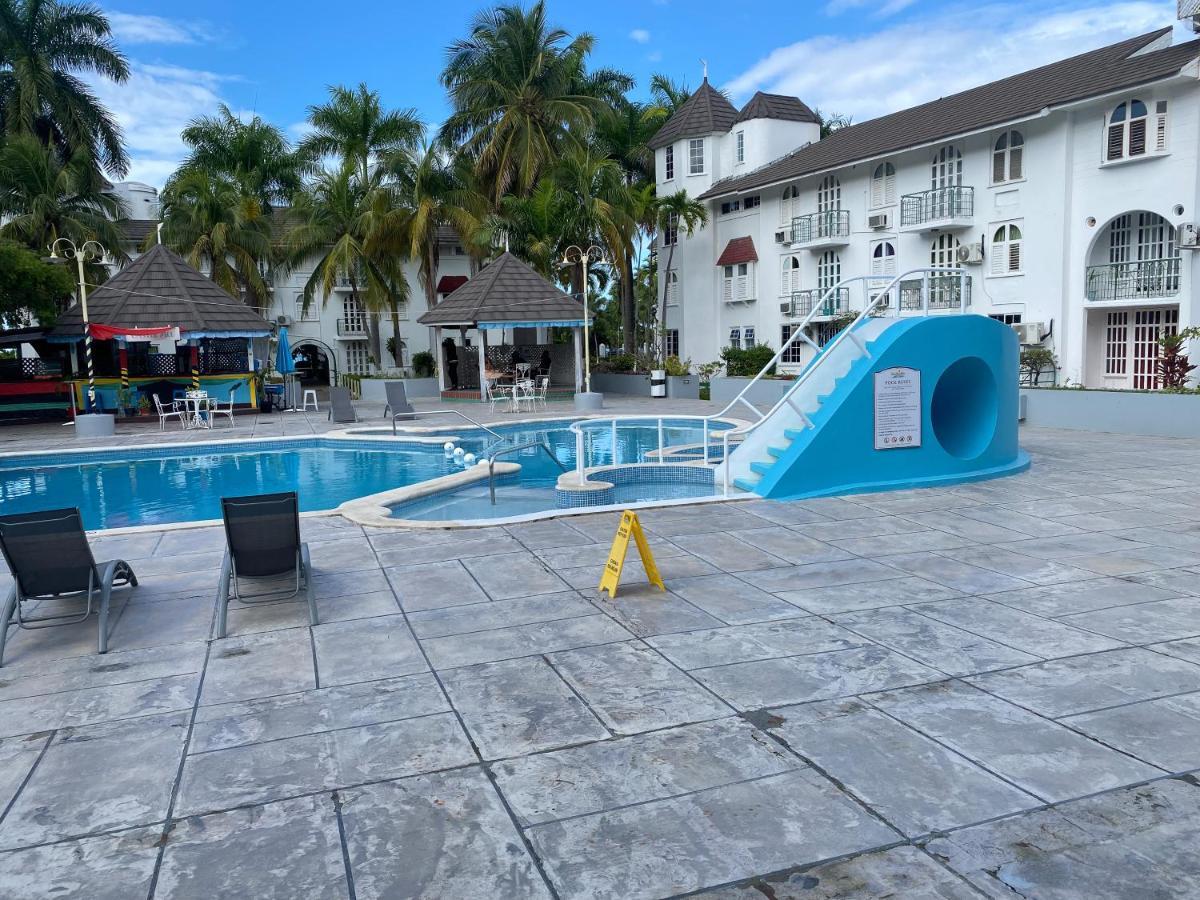 Ocho Rios Sandcastles A19 외부 사진